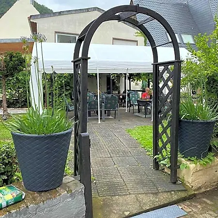 Parel Aan De Moezel