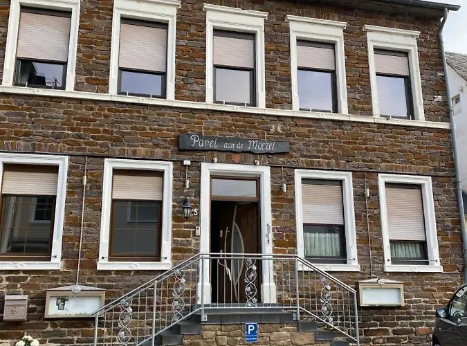 Parel Aan De Moezel ゲストハウス 3*